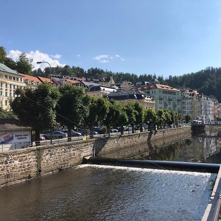 Appartement Bella Vista Collonade à Karlovy Vary Extérieur photo