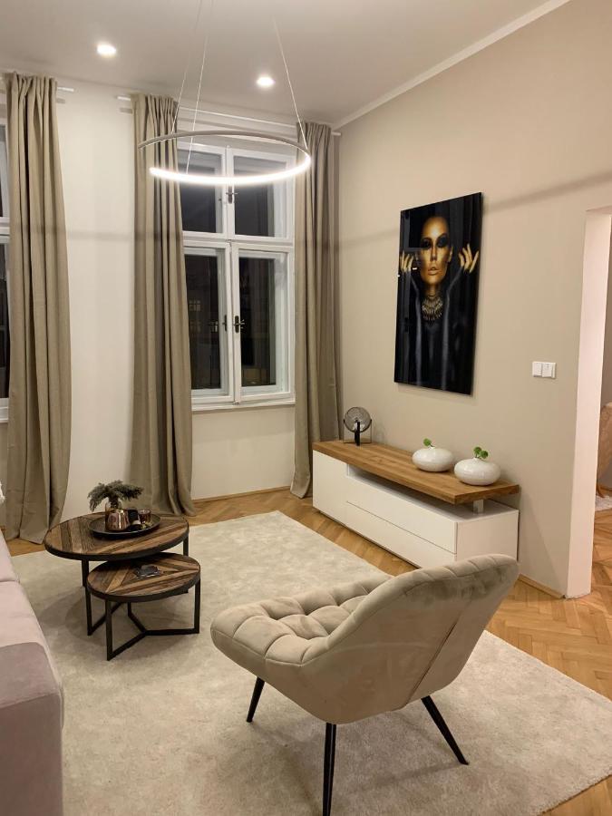 Appartement Bella Vista Collonade à Karlovy Vary Extérieur photo